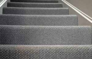 What are the benefits of staircase carpets